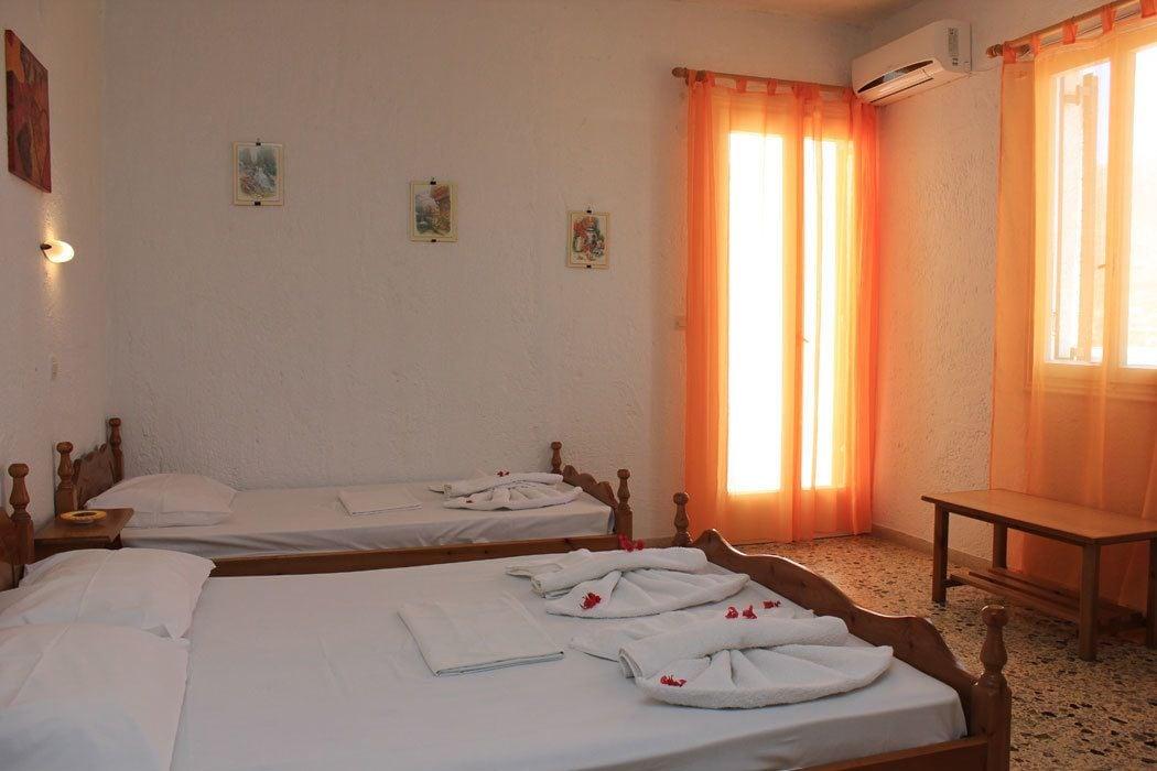 Santa Irini Hotel เปริสซา ภายนอก รูปภาพ
