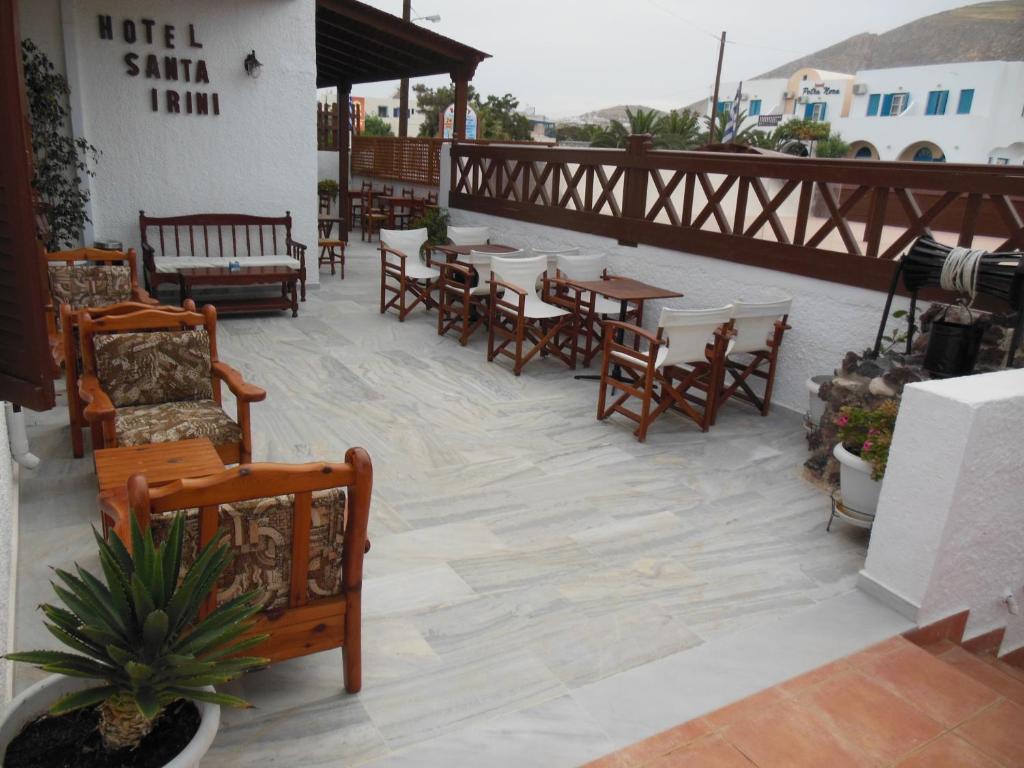 Santa Irini Hotel เปริสซา ภายนอก รูปภาพ